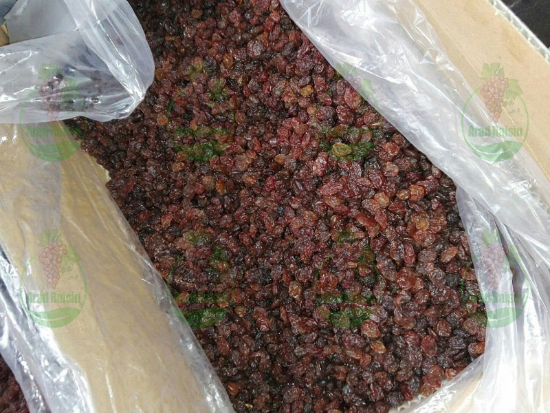 Bulk supplier of raisins